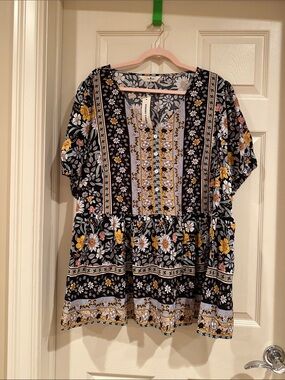 Boho Floral Embroidered Peplum Tunic in Black and Mustard